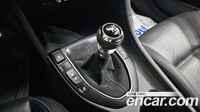 2019 Hyundai Veloster (JS) 2.0 N Sold VIN KMHT361HAKU000135 – photo 19