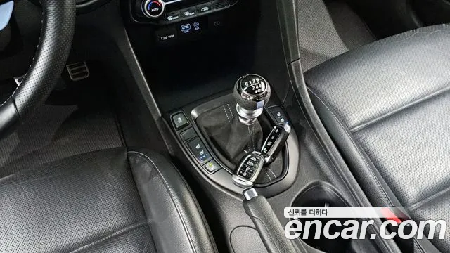 2019 Hyundai Veloster (JS) 2.0 N Sold VIN KMHT361HAKU000447 – engine bay 2019 Hyundai Veloster (JS) 2.0 N Sold VIN KMHT361HAKU000447 – engine bay