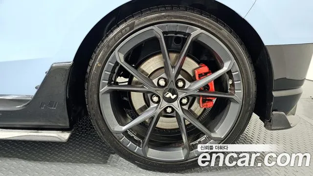 2019 Hyundai Veloster (JS) 2.0 N Sold VIN KMHT361HAKU001205 – trunk area 2019 Hyundai Veloster (JS) 2.0 N Sold VIN KMHT361HAKU001205 – trunk area