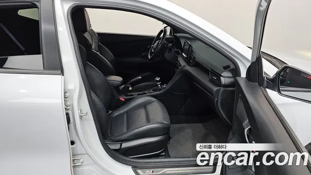 2019 Hyundai Veloster (JS) 2.0 N Sold VIN KMHT361HAKU001237 – photo 25