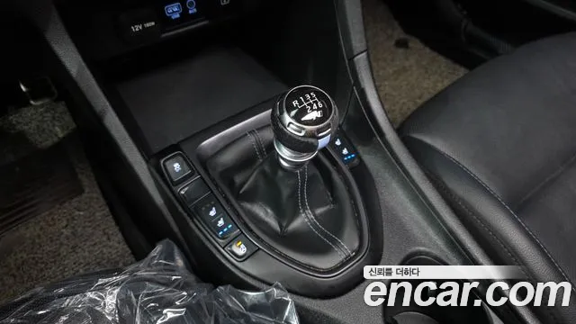 2019 Hyundai Veloster (JS) 2.0 N Sold VIN KMHT361HAKU001812 – trunk area
