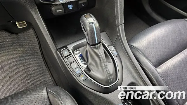 2021 Hyundai Veloster (JS) 2.0 N Sold VIN KMHT361HGMU009999 – photo 16