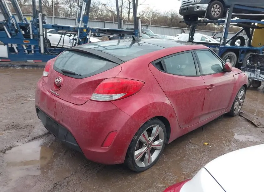 2016 HYUNDAI Veloster Used VIN KMHTC6ADXGU251809 – photo 13 2016 HYUNDAI Veloster Used VIN KMHTC6ADXGU251809 – photo 13