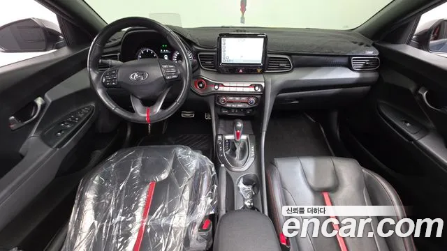 2018 Hyundai Veloster (Js) 1.6 Turbo Sport Sold VIN KMHTK61BGJU007469 – front exterior