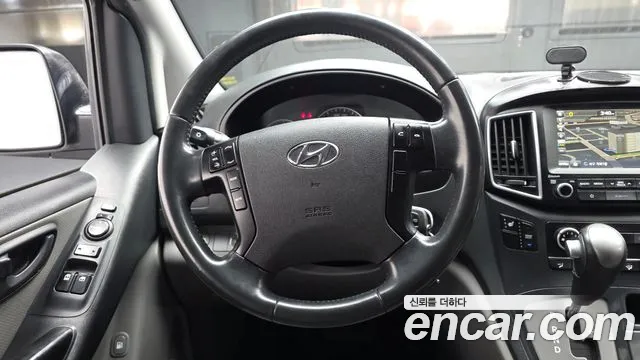 2018 Hyundai The New Grand Starex Urban 9-Seater Sold VIN KMHWG81KBJU974389 – exterior detail