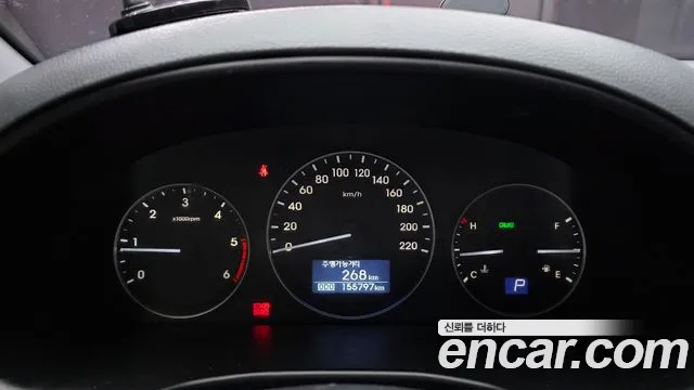 2018 Hyundai The New Grand Starex Urban 9-Seater Sold VIN KMHWG81KBJU988119 – exterior detail 2018 Hyundai The New Grand Starex Urban 9-Seater Sold VIN KMHWG81KBJU988119 – exterior detail