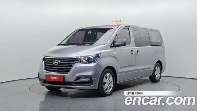2019 Hyundai The New Grand Starex Urban 9-Seater VIN KMHWG81KBKU044559