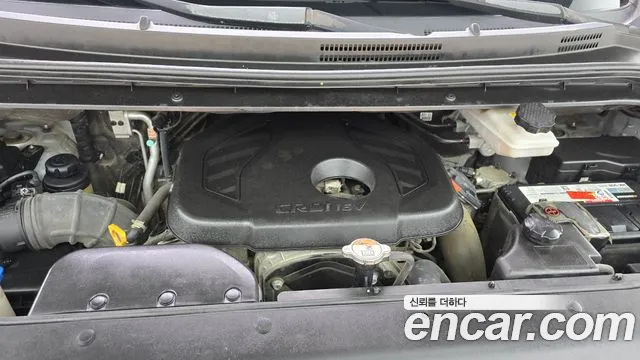 2019 Hyundai The New Grand Starex Urban 9-Seater Sold VIN KMHWG81KBKU044559 – odometer reading