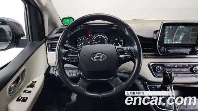 2019 Hyundai The New Grand Starex Limousine Sold VIN KMHWK81KBKU011313 – odometer reading