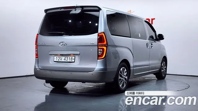 2019 Hyundai The New Grand Starex Urban 9-Seater VIN KMHWK81KBKU024061