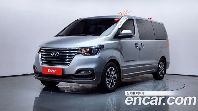 2019 Hyundai The New Grand Starex Urban 9-Seater Sold VIN KMHWK81KBKU024061 – engine bay