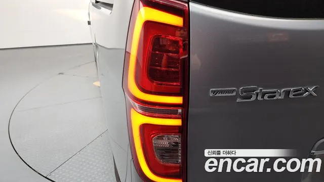 2019 Hyundai The New Grand Starex Urban 9-Seater Sold VIN KMHWK81KBKU024061 – photo 13