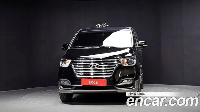 2019 Hyundai The New Grand Starex 4WD Urban 9-Seater VIN KMHWK81KDKU008639