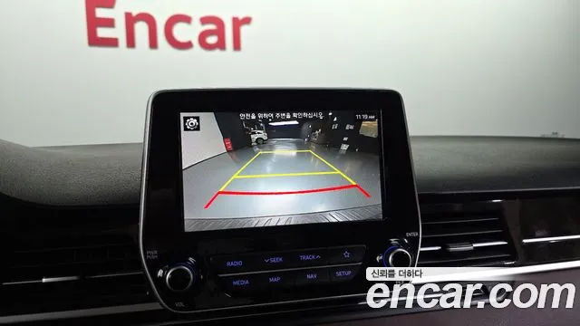 2021 Hyundai The New Grand Starex 4WD Urban 9-Seater Sold VIN KMHWK81KDMU164989 – photo 16