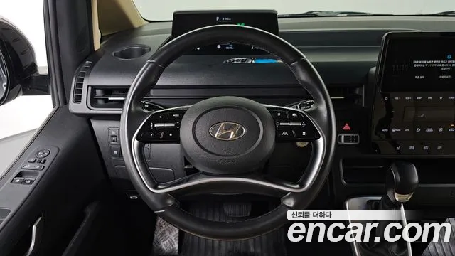2023 Hyundai Staria 4WD Tourer 9-Seater Sold VIN KMHYA811DPU078968 – odometer reading
