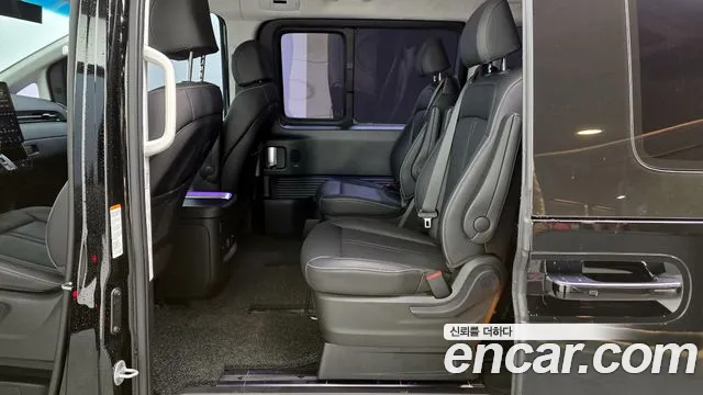 2024 Hyundai Staria 4WD Lounge 9-Seater Sold VIN KMHYB811DRU177394 – front exterior 2024 Hyundai Staria 4WD Lounge 9-Seater Sold VIN KMHYB811DRU177394 – front exterior