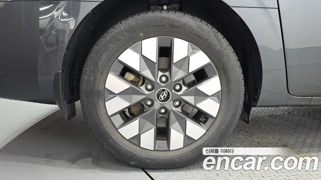 2023 Hyundai Staria L3.5 Lounge 9-Seater Sold VIN KMHYB813BPU076227 – photo 30 2023 Hyundai Staria L3.5 Lounge 9-Seater Sold VIN KMHYB813BPU076227 – photo 30