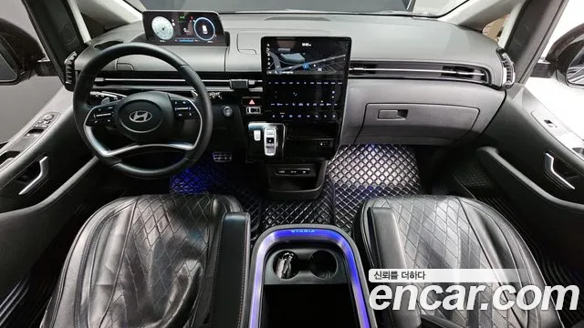 2025 Hyundai Staria Lounge 7-Seater Sold VIN KMHYD811BSU202001 – dashboard