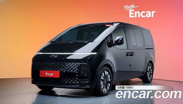 2024 Hyundai Staria L3.5 Lounge 7-Seater Sold VIN KMHYD813BRU158979 – front exterior
