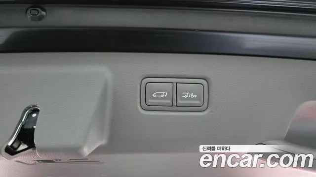 2025 Hyundai Staria HEV 1.6 Lounge 7-Seater Sold VIN KMHYD81ABSU000178 – photo 11