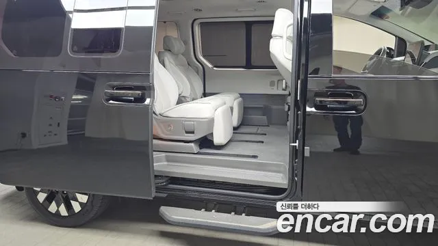 2025 Hyundai Staria HEV 1.6 Lounge 7-Seater Sold VIN KMHYD81ABSU000180 – engine bay 2025 Hyundai Staria HEV 1.6 Lounge 7-Seater Sold VIN KMHYD81ABSU000180 – engine bay