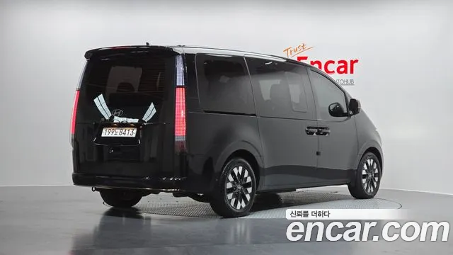 2025 Hyundai Staria HEV 1.6 Lounge 7-Seater Sold VIN KMHYD81ABSU000180 – exterior detail 2025 Hyundai Staria HEV 1.6 Lounge 7-Seater Sold VIN KMHYD81ABSU000180 – exterior detail