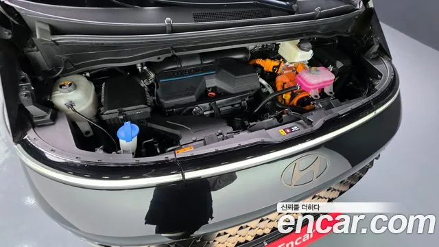 2025 Hyundai Staria HEV 1.6 Lounge 7-Seater Sold VIN KMHYD81ABSU001660 – undercarriage