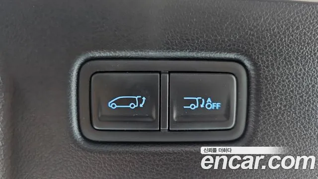 2023 Hyundai Staria L3.5 Lounge 9-Seater Sold VIN KMHYE813BPU087615 – front exterior