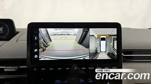 2022 Hyundai Staria Lounge 9-Seater Sold VIN KMHYF811BNU004114 – trunk area