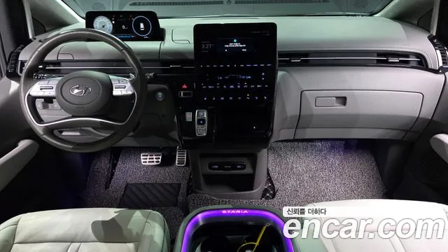 2022 Hyundai Staria 4WD Lounge 9-Seater Sold VIN KMHYF811DNU041982 – trunk area