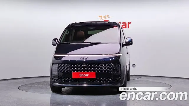 2022 Hyundai Staria 4wd Lounge 9-Seater Sold VIN KMHYF811DNU048352 – front exterior