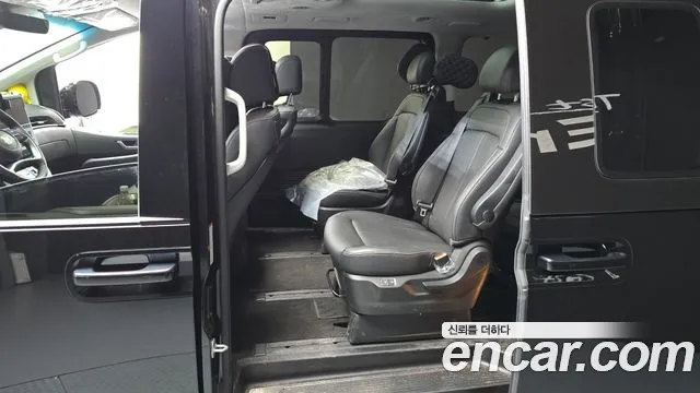 2025 Hyundai Staria 4WD Lounge 9-Seater Sold VIN KMHYF811DSU235624 – odometer reading