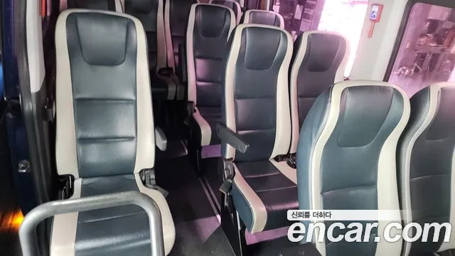 2017 Hyundai Solati 15-seater Sold VIN KMJUG17RPHC001180 – photo 14 2017 Hyundai Solati 15-seater Sold VIN KMJUG17RPHC001180 – photo 14