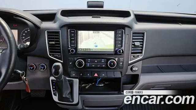2024 Hyundai Solati 15-seater Sold VIN KMJUG17RPRC006803 – dashboard 2024 Hyundai Solati 15-seater Sold VIN KMJUG17RPRC006803 – dashboard