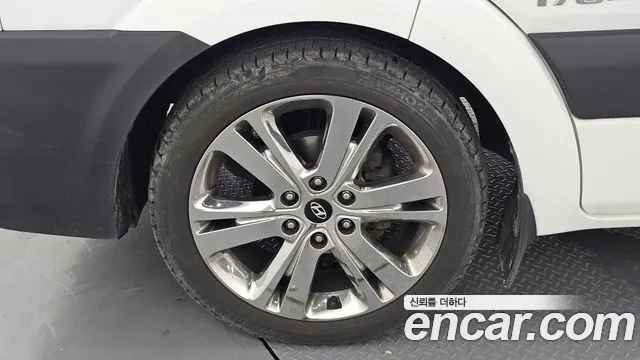 2024 Hyundai Solati 15-seater VIN KMJUG17RPRC006888