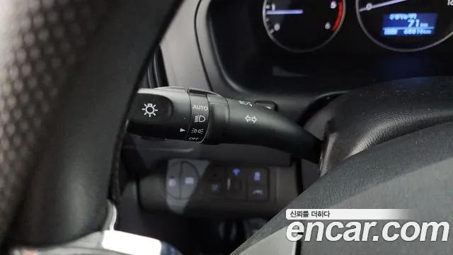 2017 Hyundai Grand Starex Guard car of children Sold VIN KMJWA37KBHU889963 – exterior detail