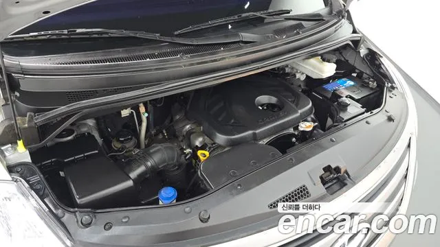 2017 Hyundai Grand Starex 11-Seater Wagon Sold VIN KMJWA37KBHU917770 – engine bay 2017 Hyundai Grand Starex 11-Seater Wagon Sold VIN KMJWA37KBHU917770 – engine bay