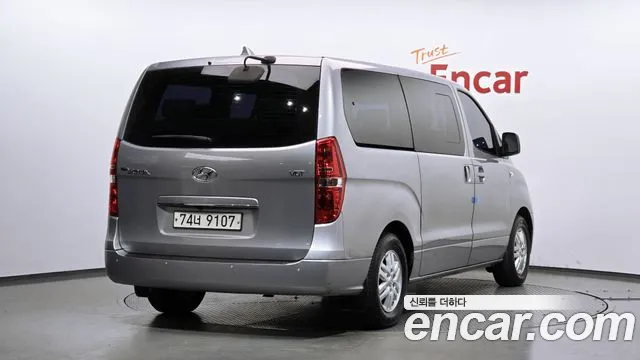 2017 Hyundai Grand Starex 11-Seater Wagon Sold VIN KMJWA37KBHU917770 – photo 19 2017 Hyundai Grand Starex 11-Seater Wagon Sold VIN KMJWA37KBHU917770 – photo 19