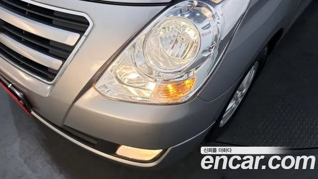 2018 Hyundai Grand Starex 12-Seater Wagon VIN KMJWA37KBJU931468