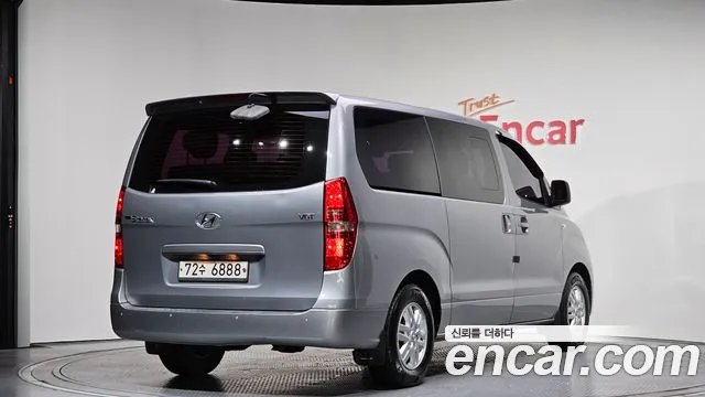 2018 Hyundai Grand Starex 12-Seater Wagon VIN KMJWA37KBJU952297