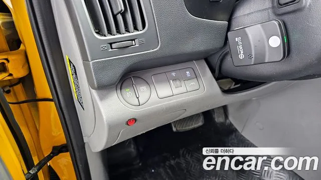 2018 Hyundai Grand Starex Guard car of children Sold VIN KMJWA37KBJU969368 – photo 13