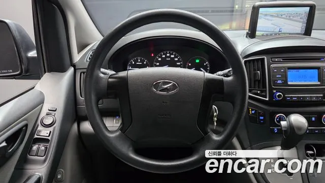 2018 Hyundai The New Grand Starex Wagon 12-Seater Sold VIN KMJWA37KBJU983225 – exterior detail