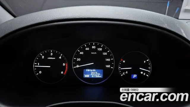 2018 Hyundai The New Grand Starex Wagon 12-Seater Sold VIN KMJWA37KBJU985998 – odometer reading
