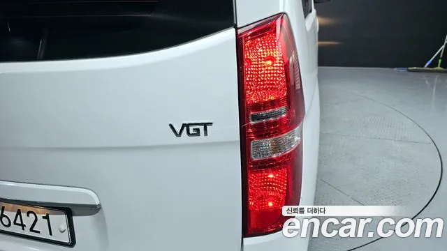 2018 Hyundai The New Grand Starex Wagon 12-Seater Sold VIN KMJWA37KBJU985998 – photo 21