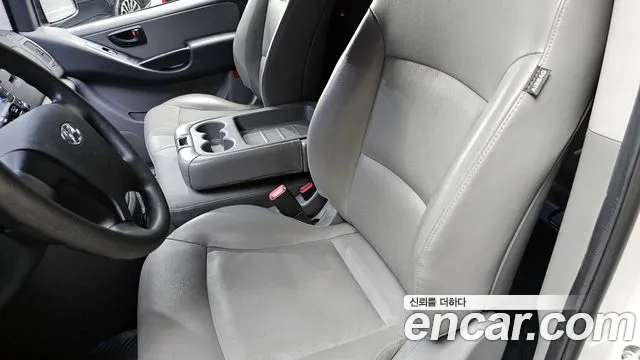 2018 Hyundai The New Grand Starex Wagon 12-Seater Sold VIN KMJWA37KBJU985998 – photo 24