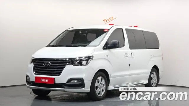 2018 Hyundai The New Grand Starex Wagon 12-Seater Sold VIN KMJWA37KBJU988237 – rear exterior