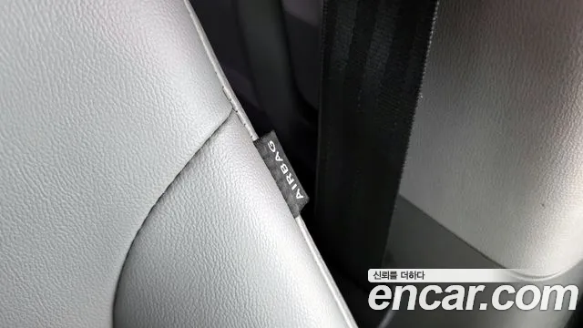 2018 Hyundai The New Grand Starex Wagon 12-Seater Sold VIN KMJWA37KBJU988237 – exterior detail