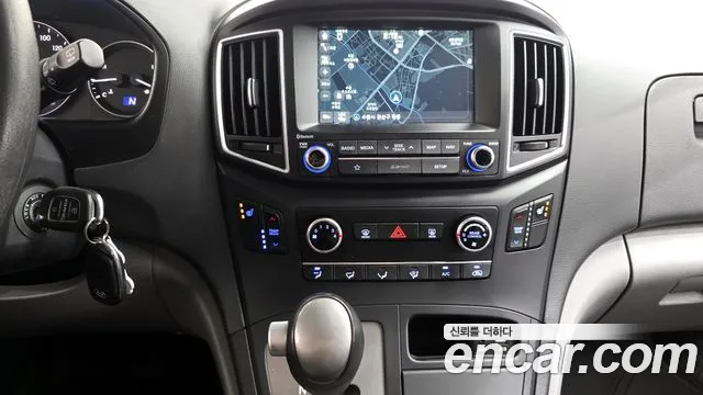 2018 Hyundai The New Grand Starex Wagon 12-Seater Sold VIN KMJWA37KBJU988237 – photo 27
