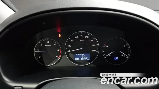 2019 Hyundai The New Grand Starex Wagon 11-Seater Sold VIN KMJWA37KBKU001403 – photo 18