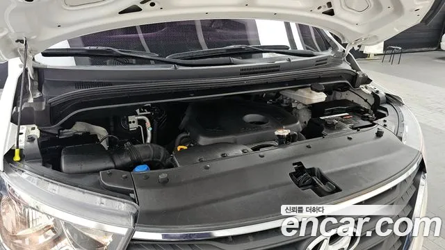 2019 Hyundai The New Grand Starex Wagon 12-Seater Sold VIN KMJWA37KBKU016260 – photo 15